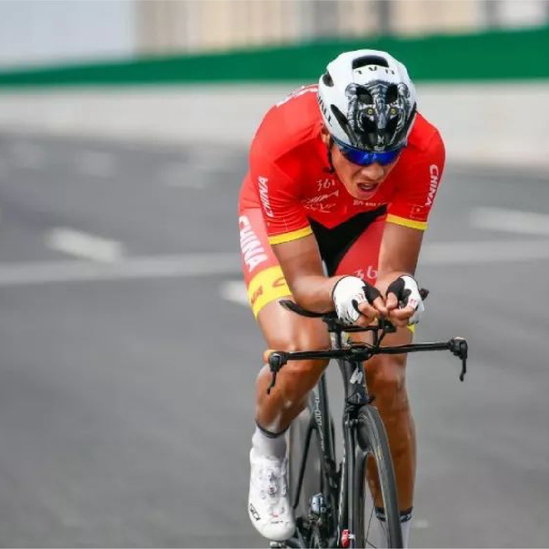 Zhang Chunlong racing and coaching moments