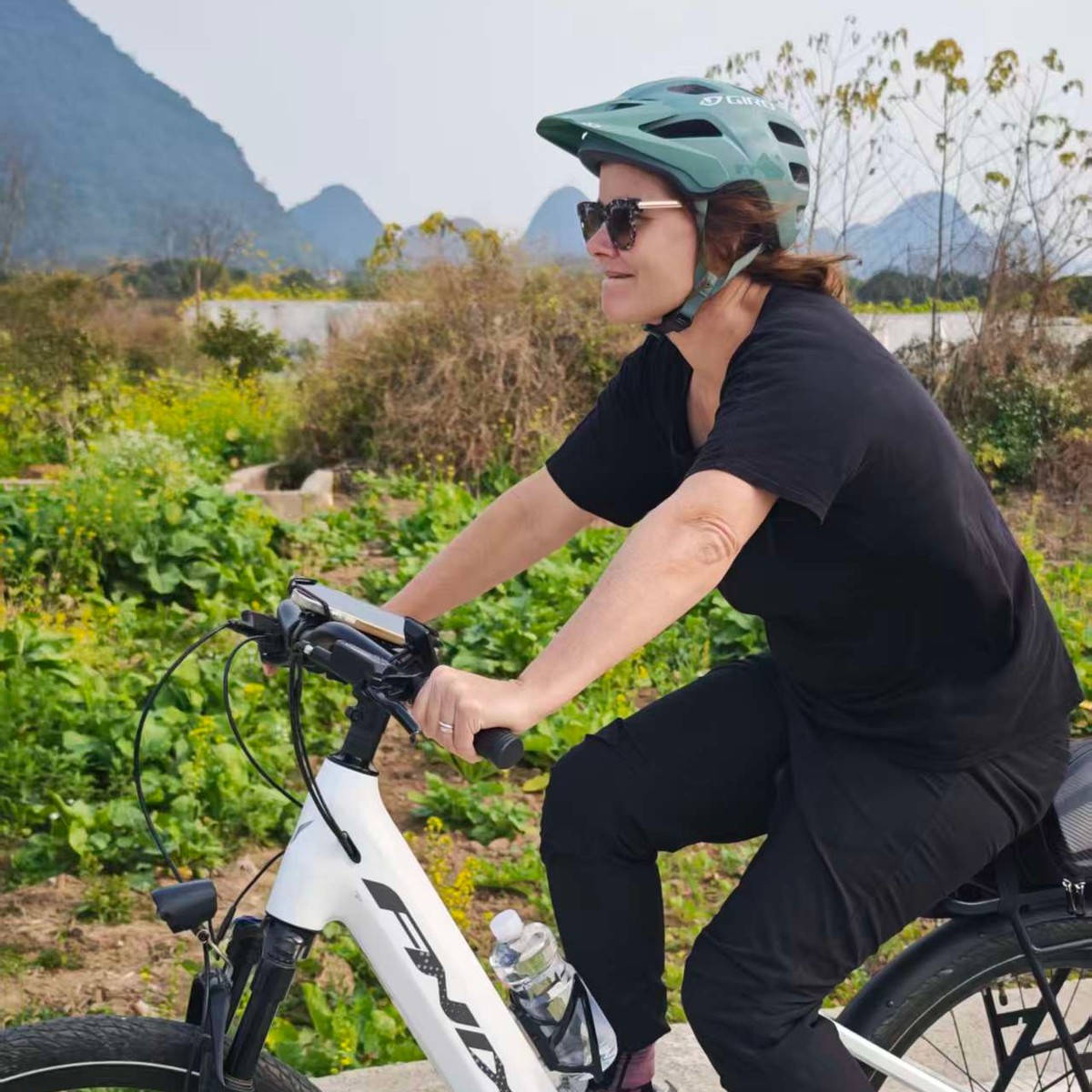 Half-day e-cycling tour with CycleQuest China — photo 6 from John & family