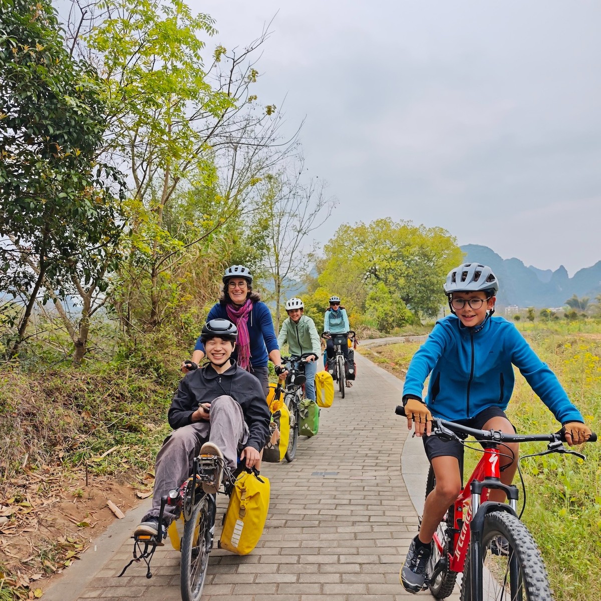 Cycling in China with CycleQuest China — photo 3 from Maud, François, Colombine, Brune, and Eloi