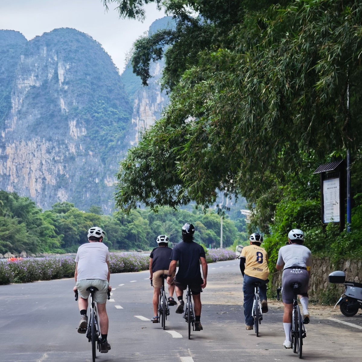 Guilin to Yangshuo bike route with CycleQuest China — photo 5 from Ilay Danieli & friends