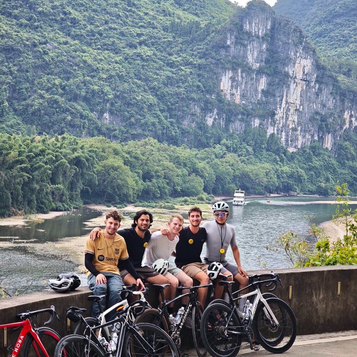 Guilin to Yangshuo bike route with CycleQuest China — photo 8 from Ilay Danieli & friends