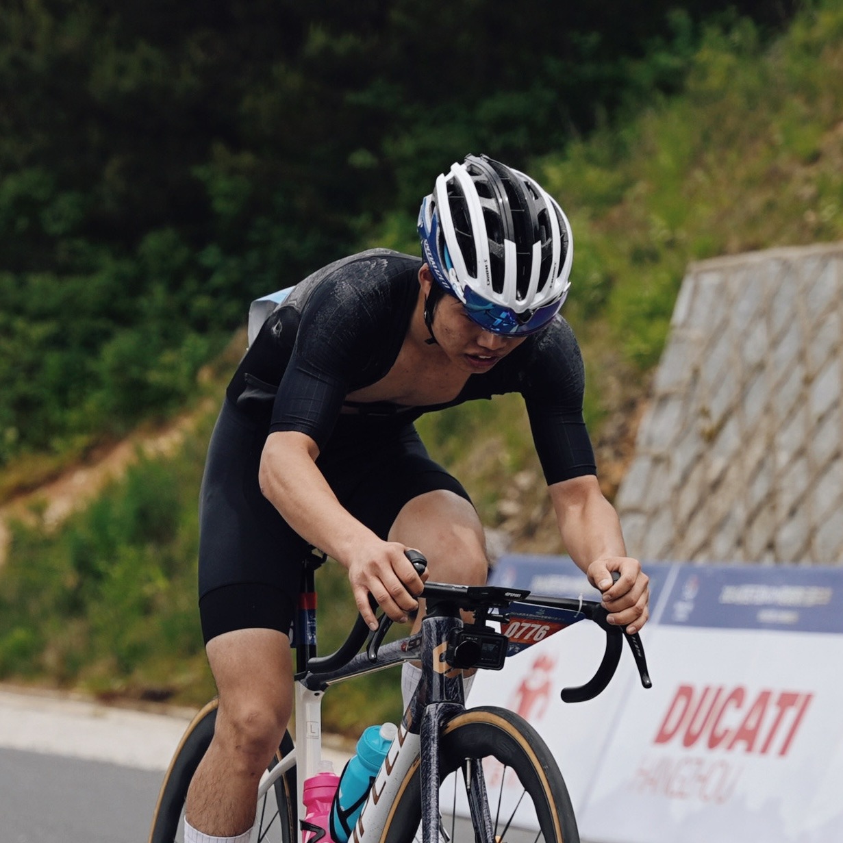 Xiaokuang, Experience design specialist / Lead cycling guide