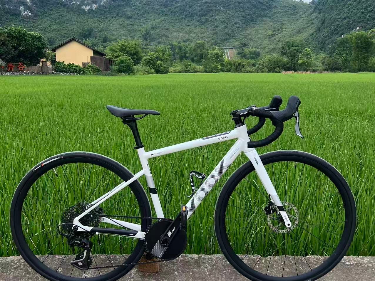 VOOK ONE compact lightweight road bike