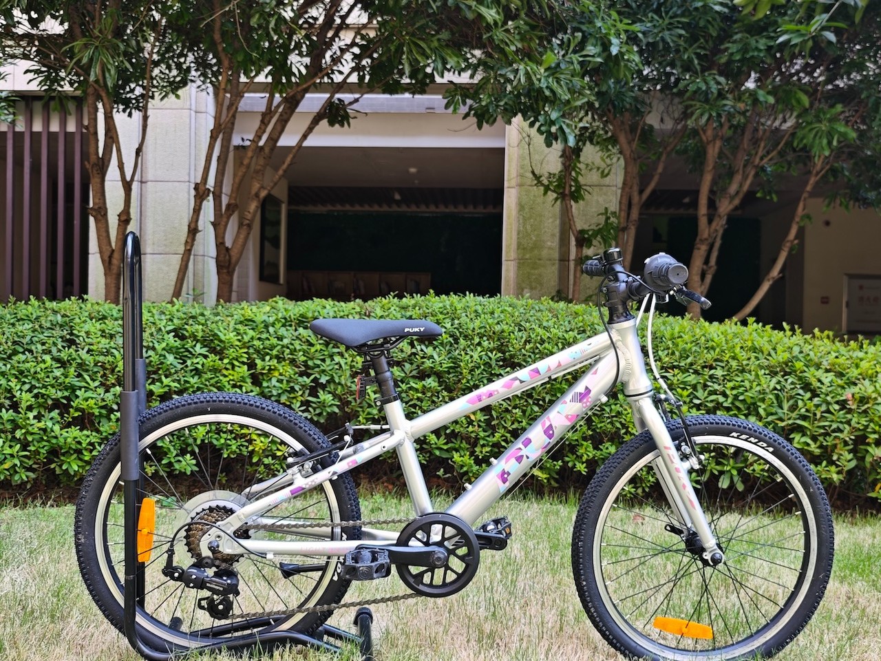 PUKY 20 Kids Bike – Girls' Edition aluminium kids bike, available to rent from CycleQuest China