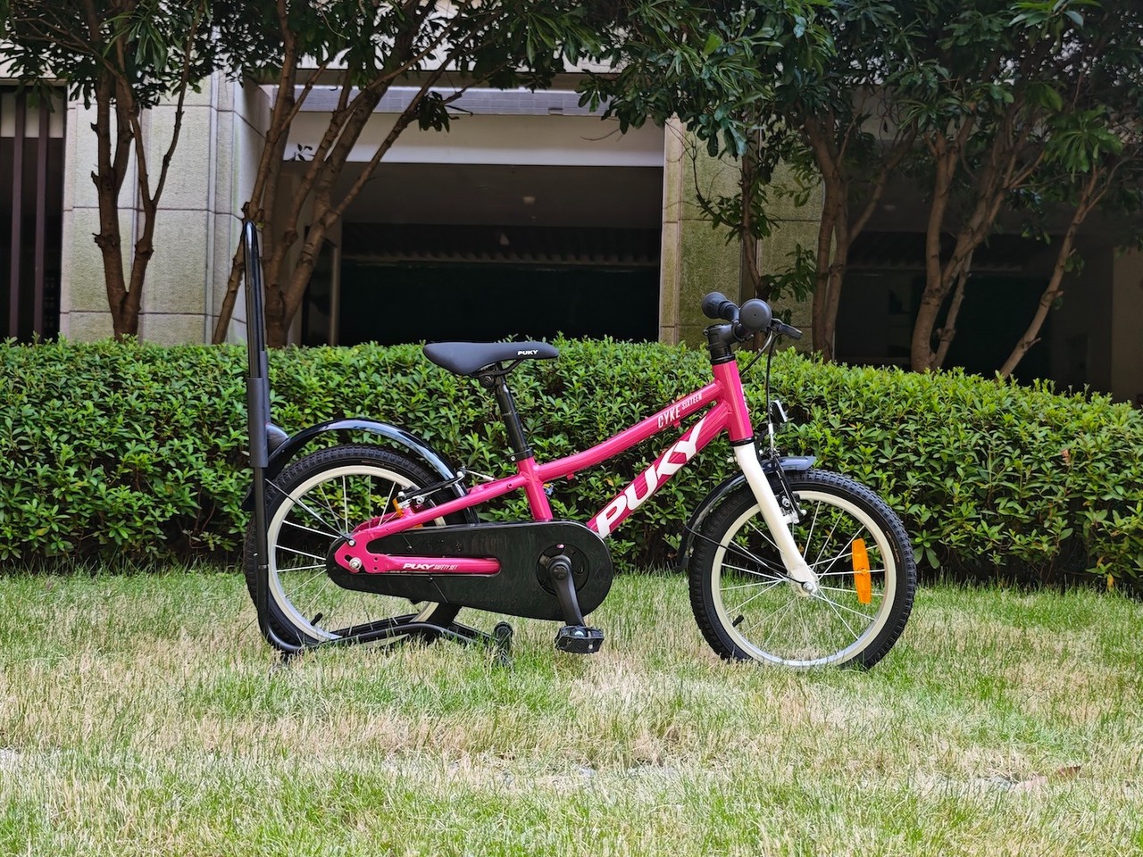 PUKY YOUKE 16 Kids Bike – Pink aluminium kids bike in pink, available to rent from CycleQuest China