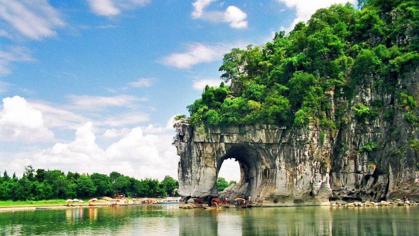 Elephant Trunk Hill in Guilin