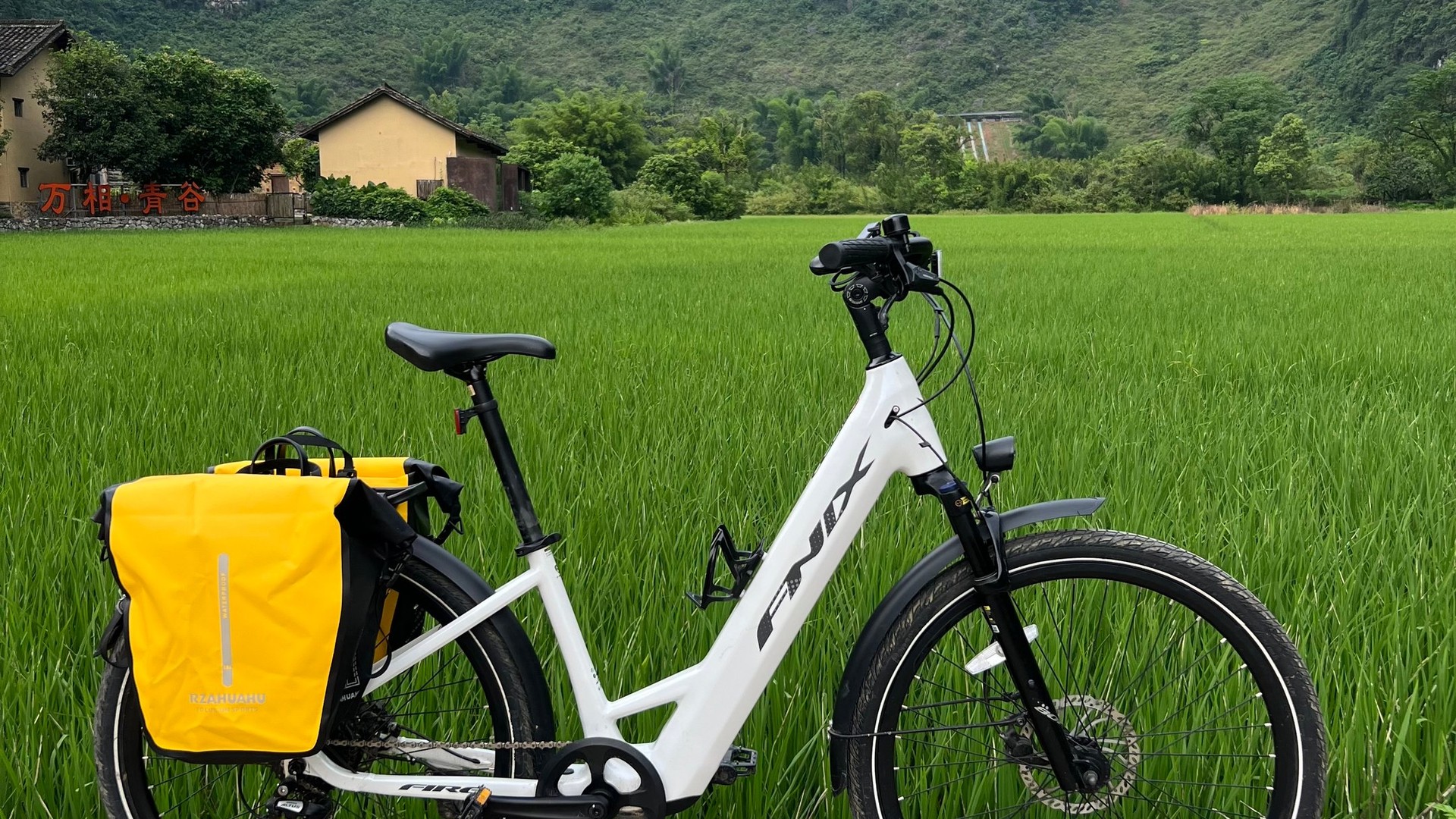 Cycling in Yangshuo