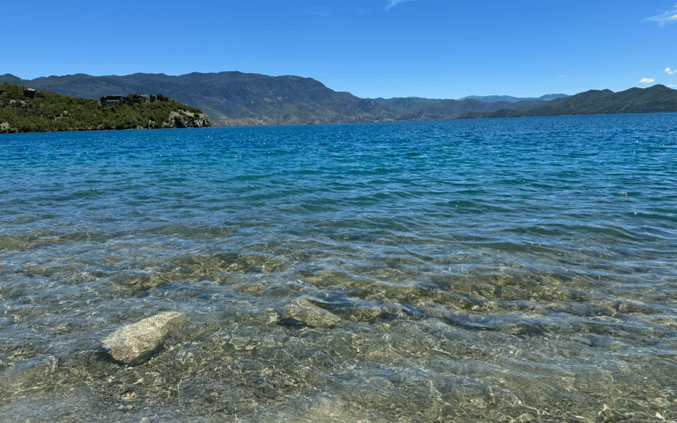 Lugu Lake Bike Tour: Plateau Lake Cycling and Mosuo Culture in Yunnan